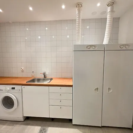 Nero - 8 Hloe, Himos Laensihuippu Jämsä